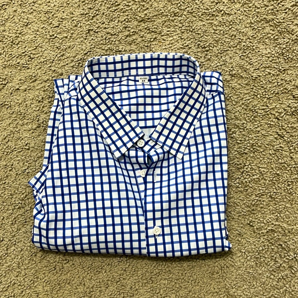 Long sleeves shirt blue and white checks size 185 XXL Brand new  but no Tag